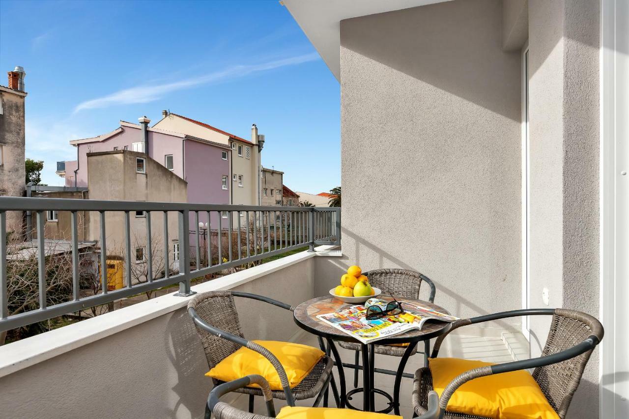 Emilia Lofts Aparthotel Tucepi Exterior photo